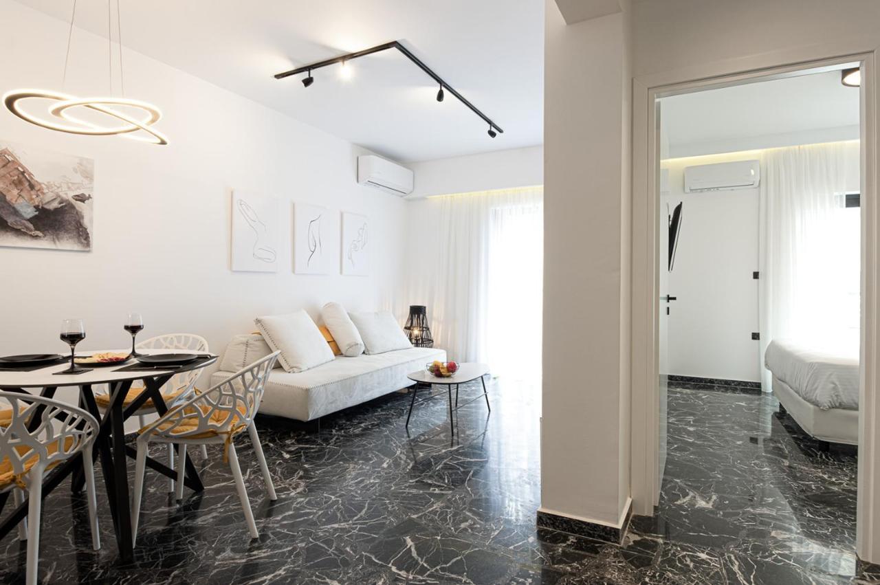 Lux Apt Next To Port & City Center Iraklion Buitenkant foto